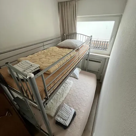 Pieck Mit Parkplatz Und Privater Garage *