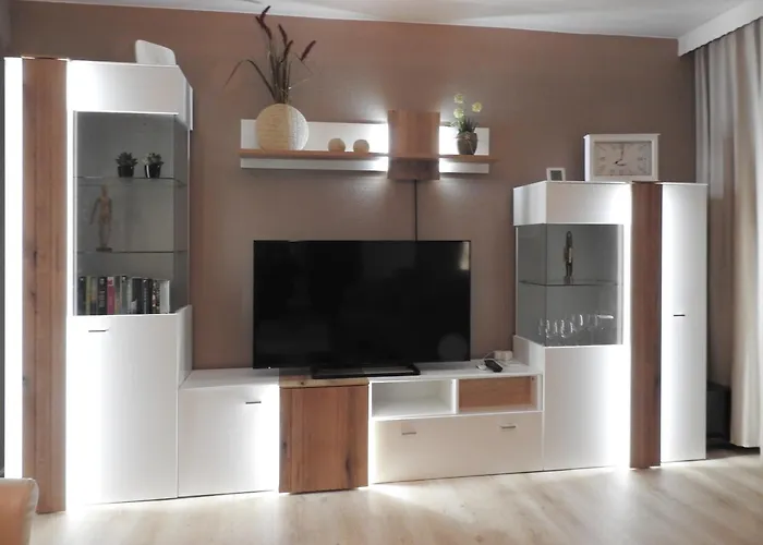 Pieck Mit Parkplatz Und Privater Garage Apartamento