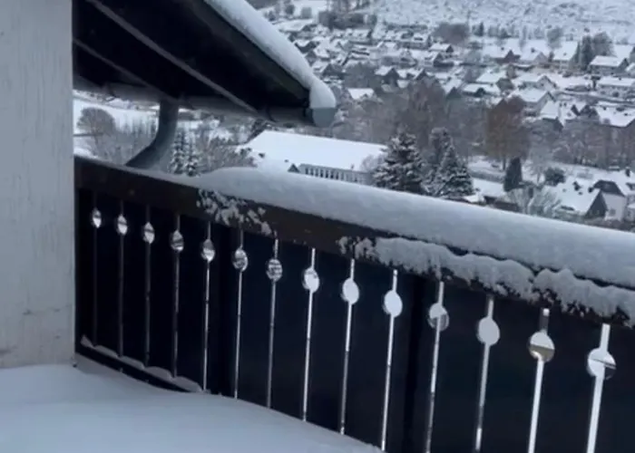 Pieck Mit Parkplatz Und Privater Garage Apartamento